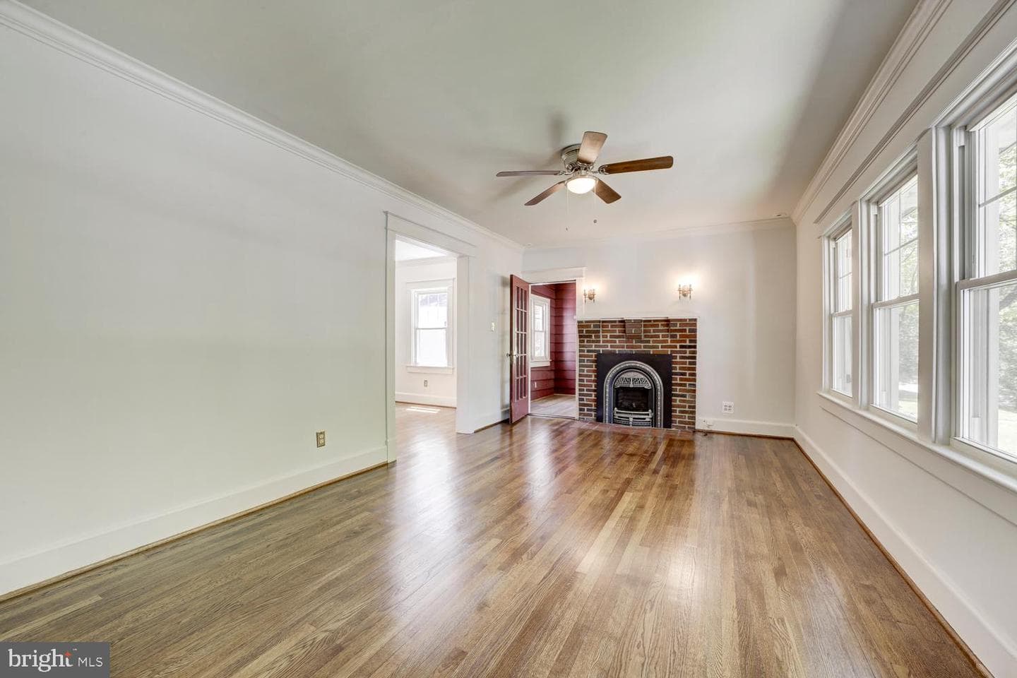 6707 44th Avenue photo 7