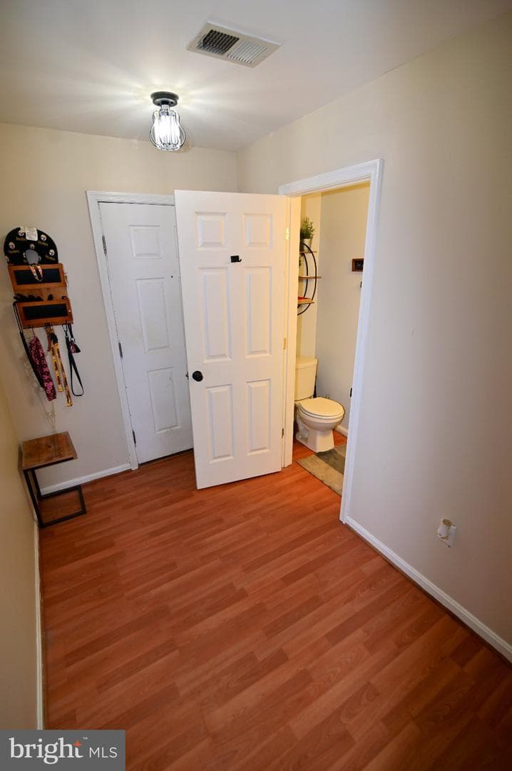 7619 Covent Gardens Court photo 5
