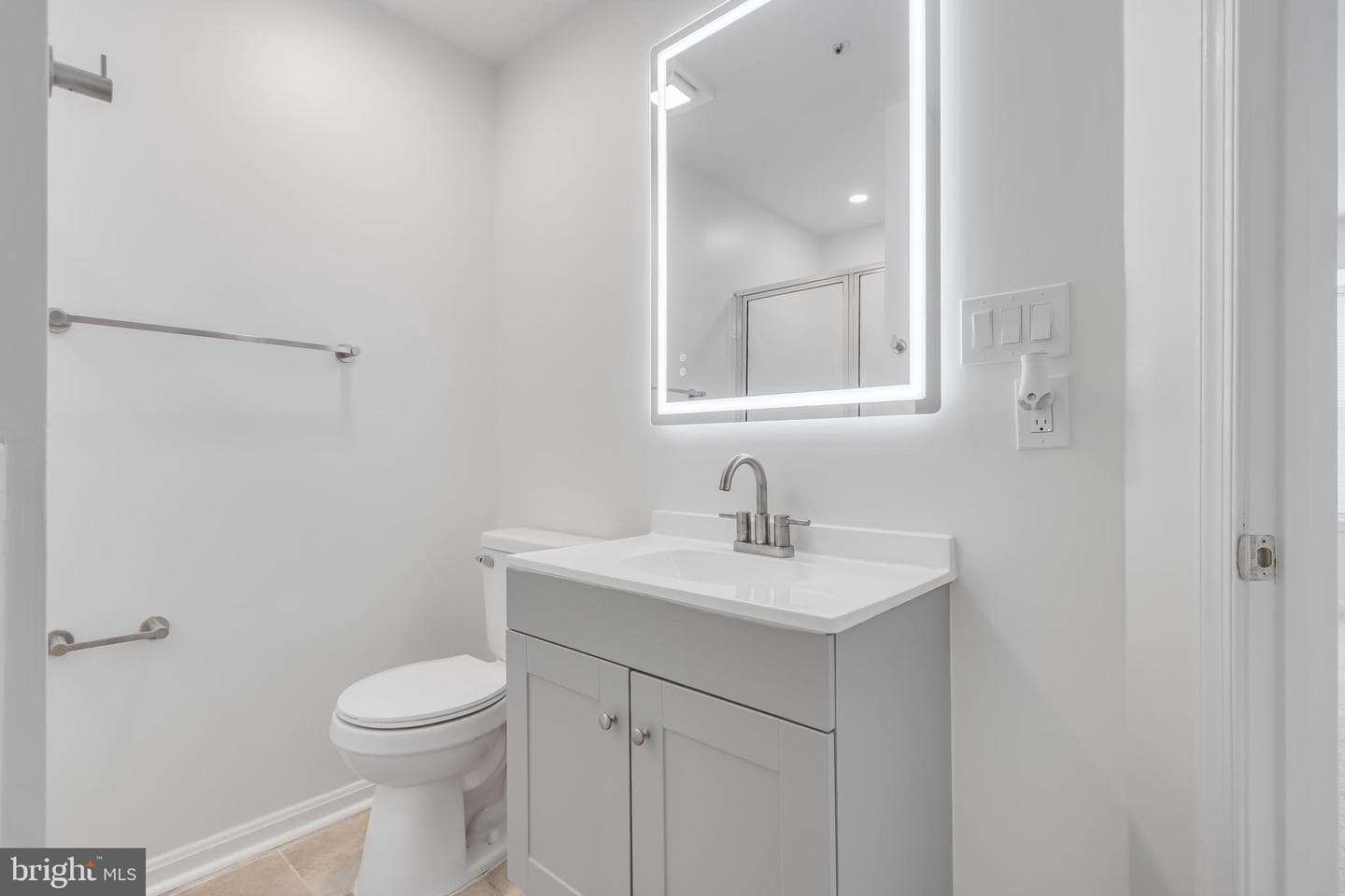 9700 Lake Pointe Court #202 photo 19