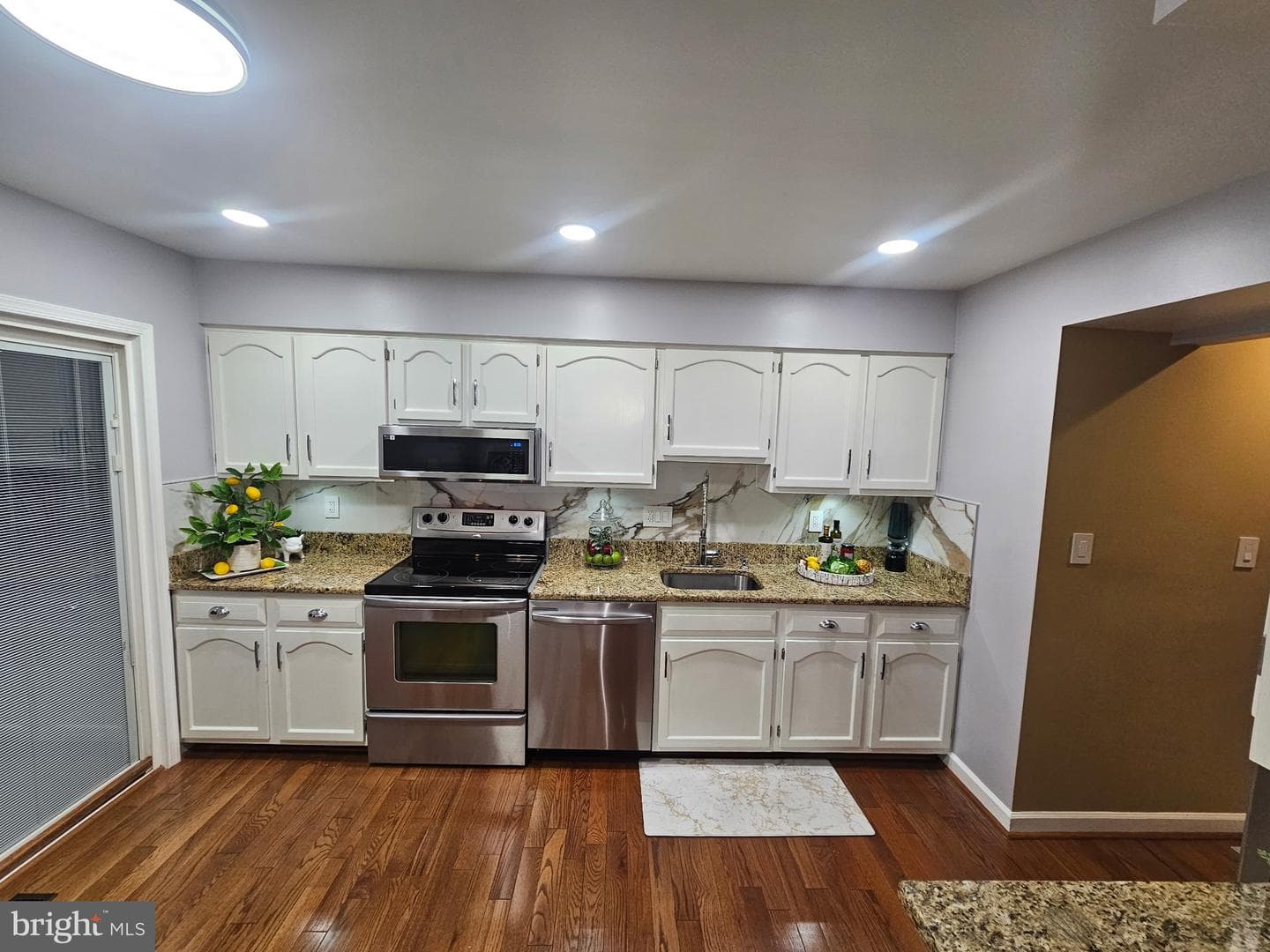 14505 Cambridge Circle photo 7