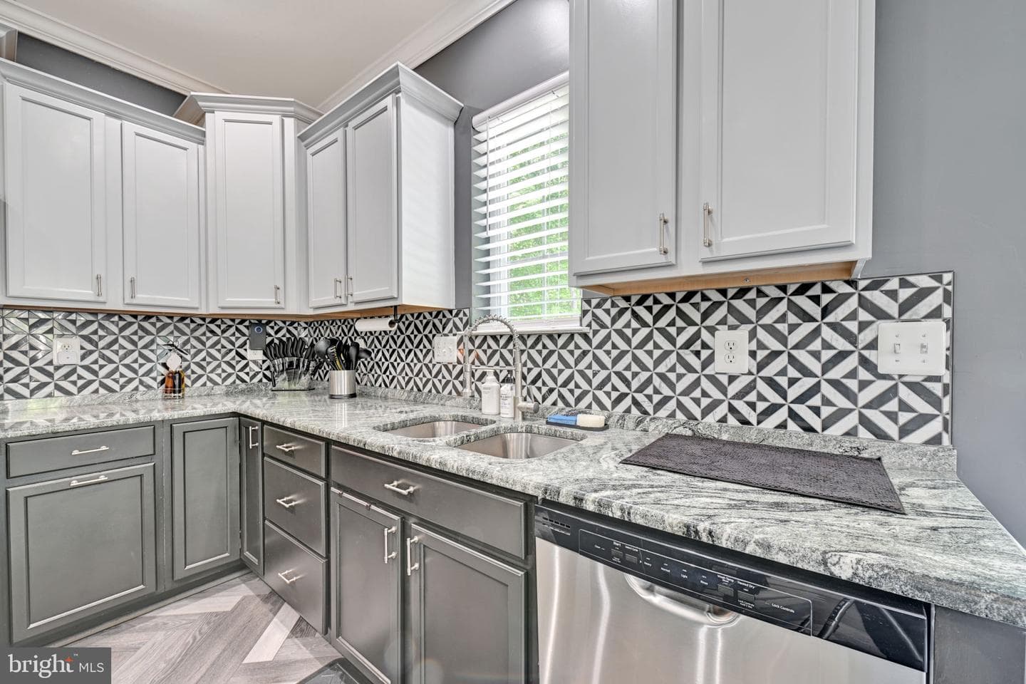 17415 Madrillon Way photo 24