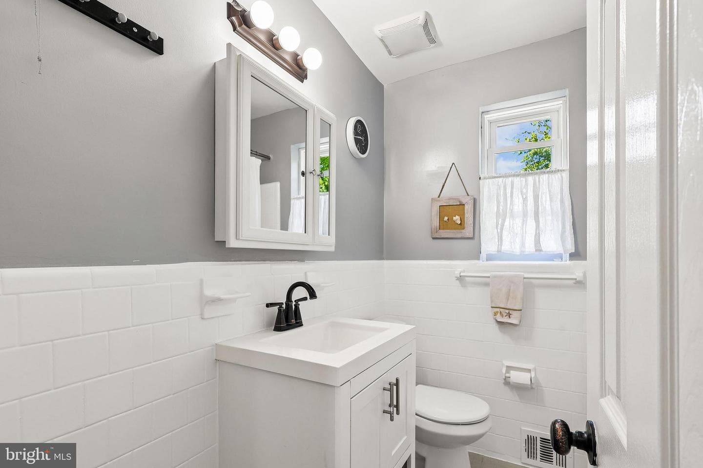 3533 Madison Street photo 16