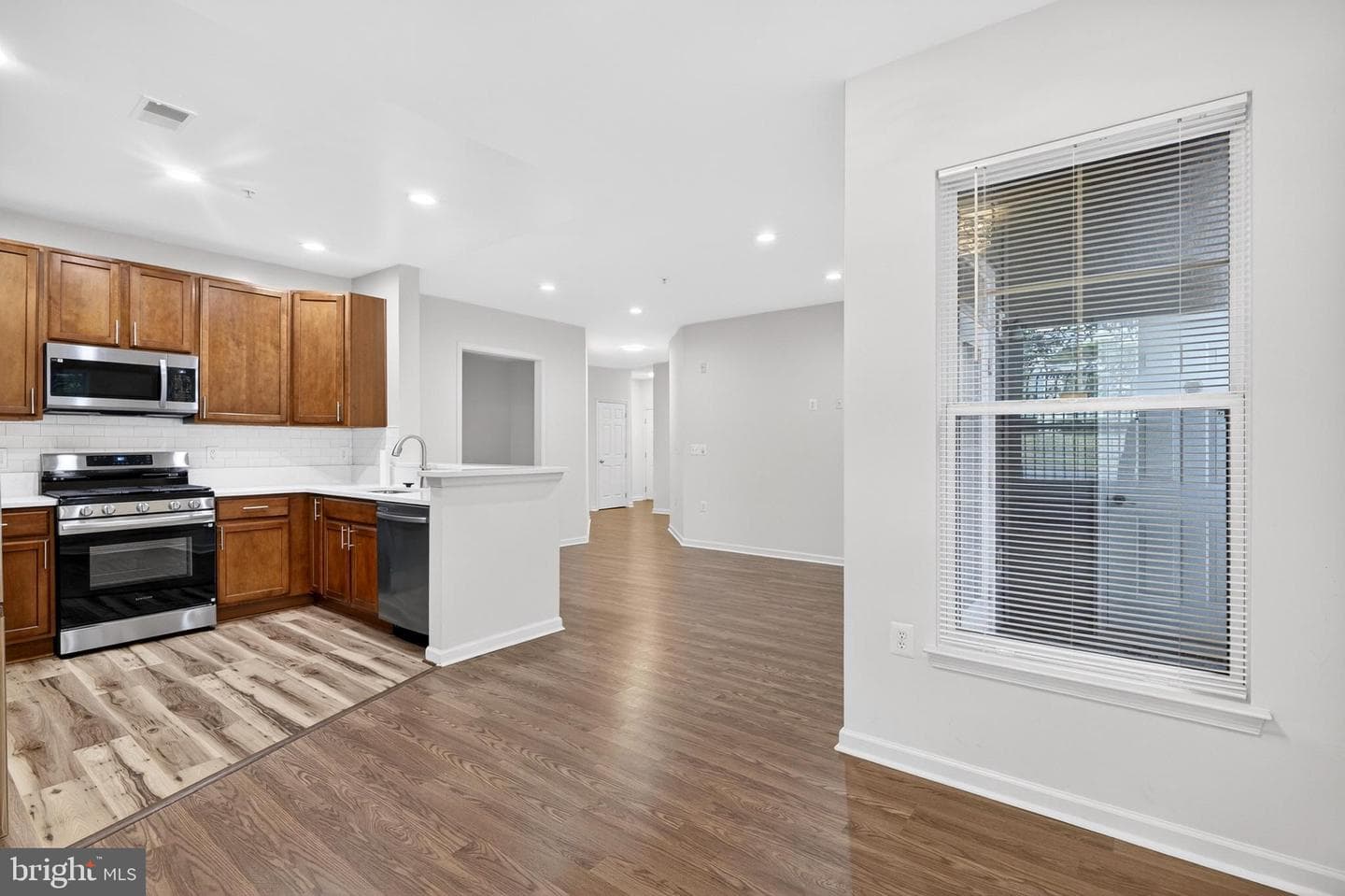 1321 Karen Boulevard #103 photo 13