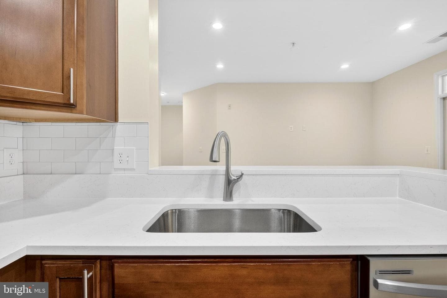 1321 Karen Boulevard #103 photo 20