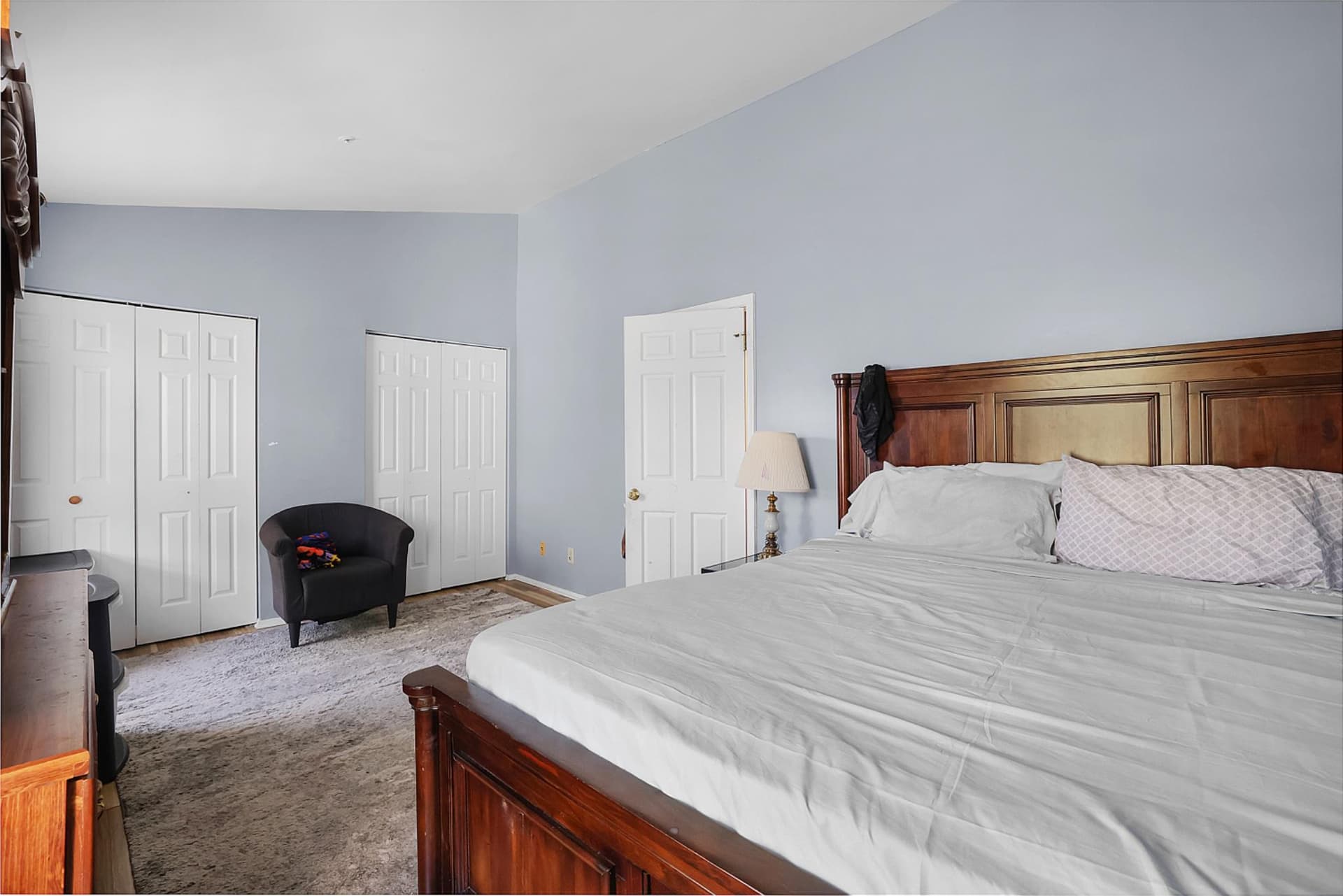 5743 Regency Lane photo 9
