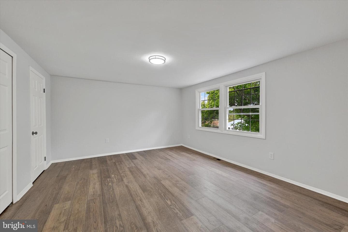 15308 Annapolis Road photo 16
