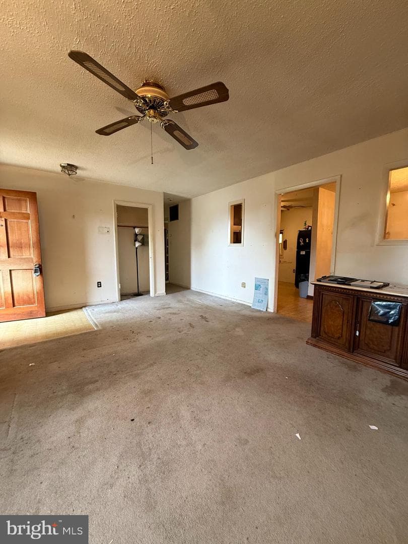 10315 Farrar Avenue photo 5
