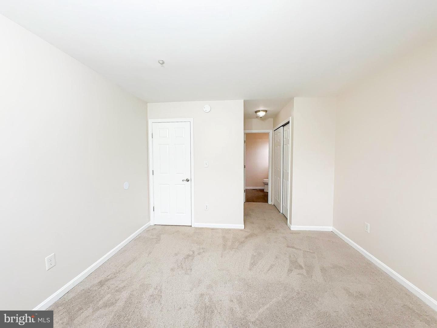 13909 King George Way # 355 photo 23