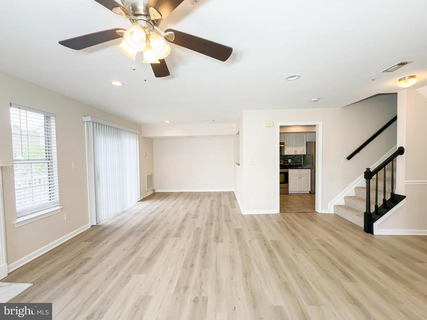 13909 King George Way # 355 photo 6