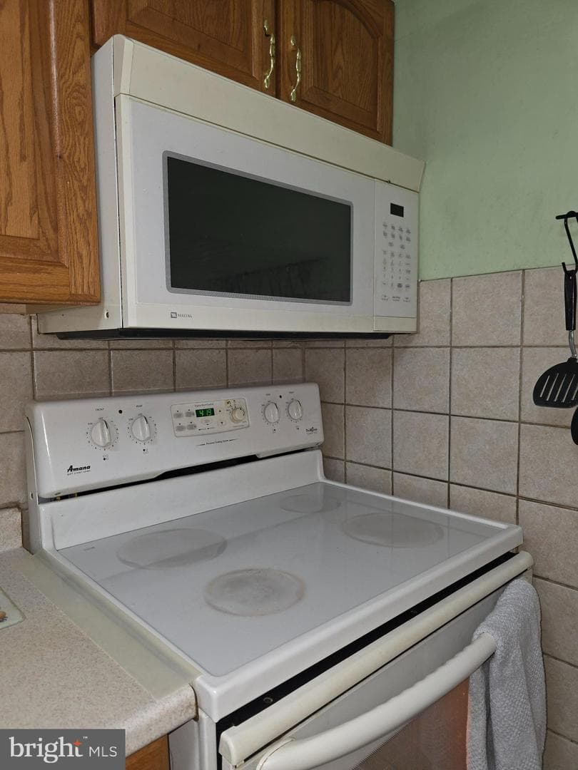 8326 Verona Drive photo 16