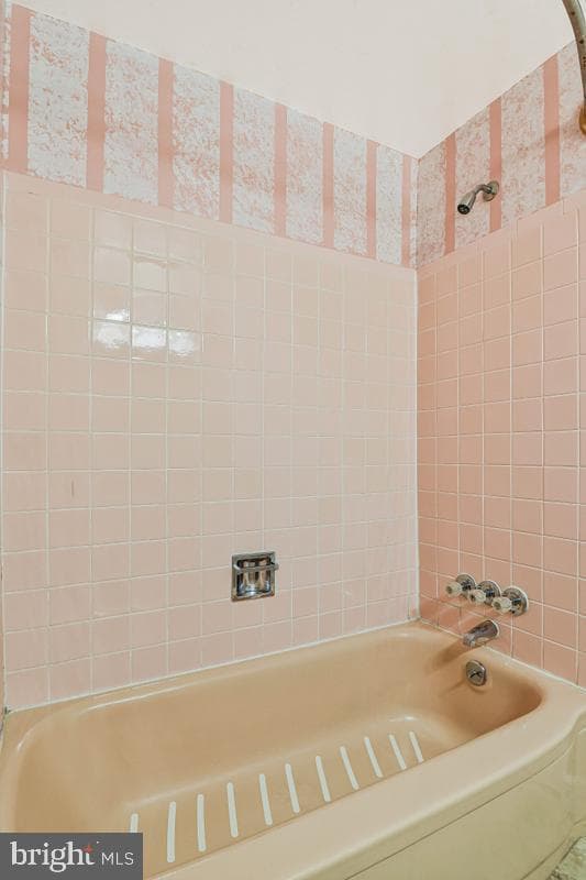 13307 Chalfont Avenue photo 23