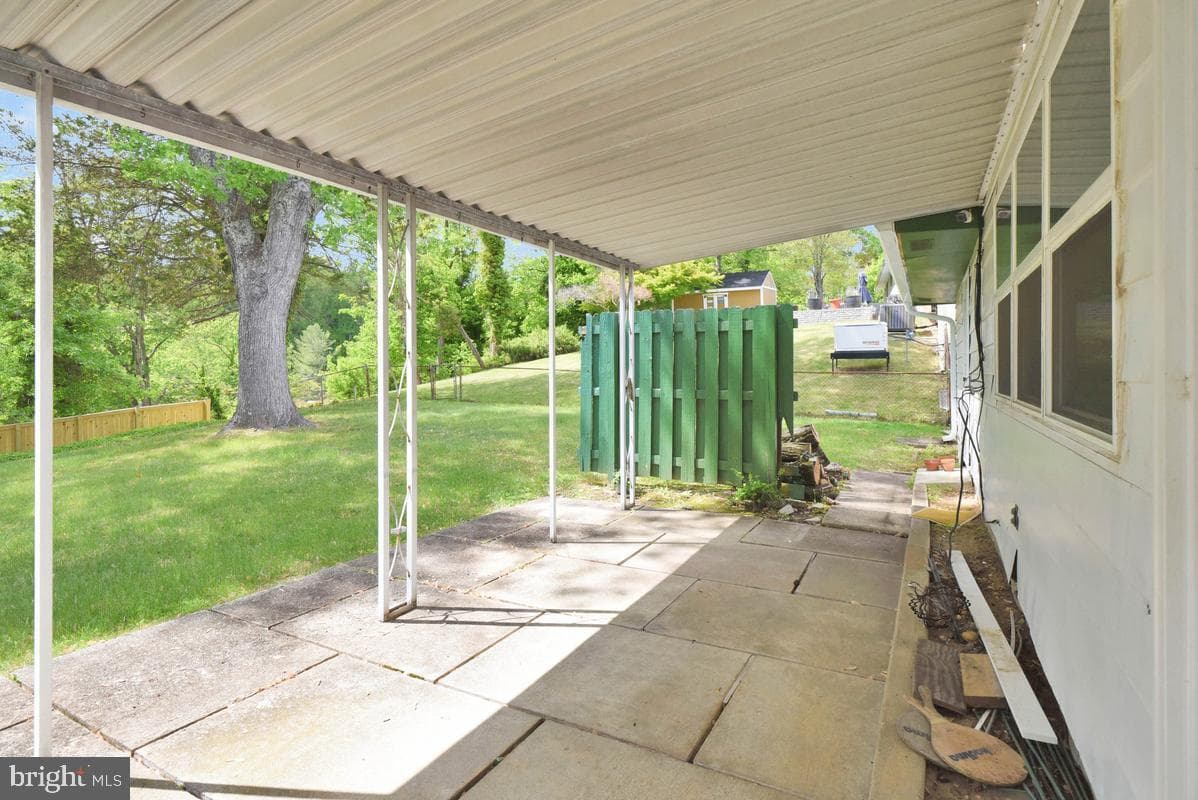 13307 Chalfont Avenue photo 35