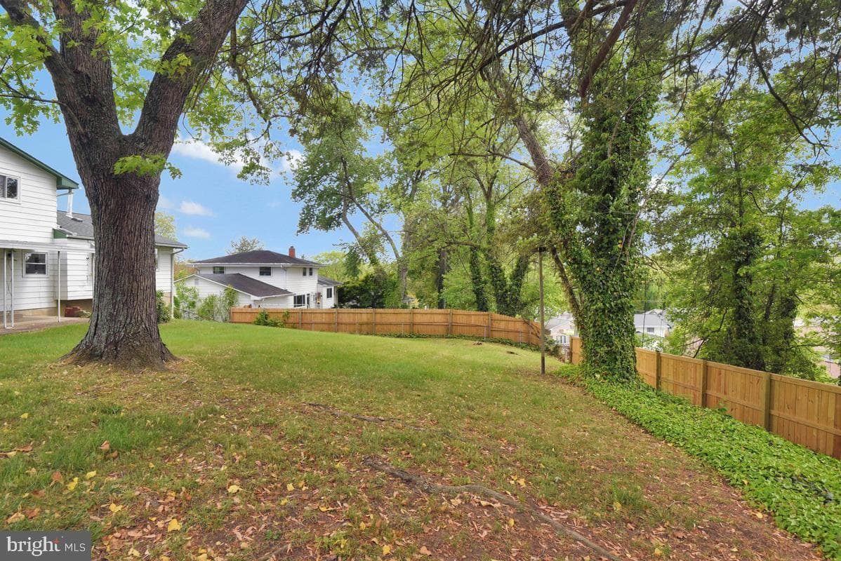 13307 Chalfont Avenue photo 37