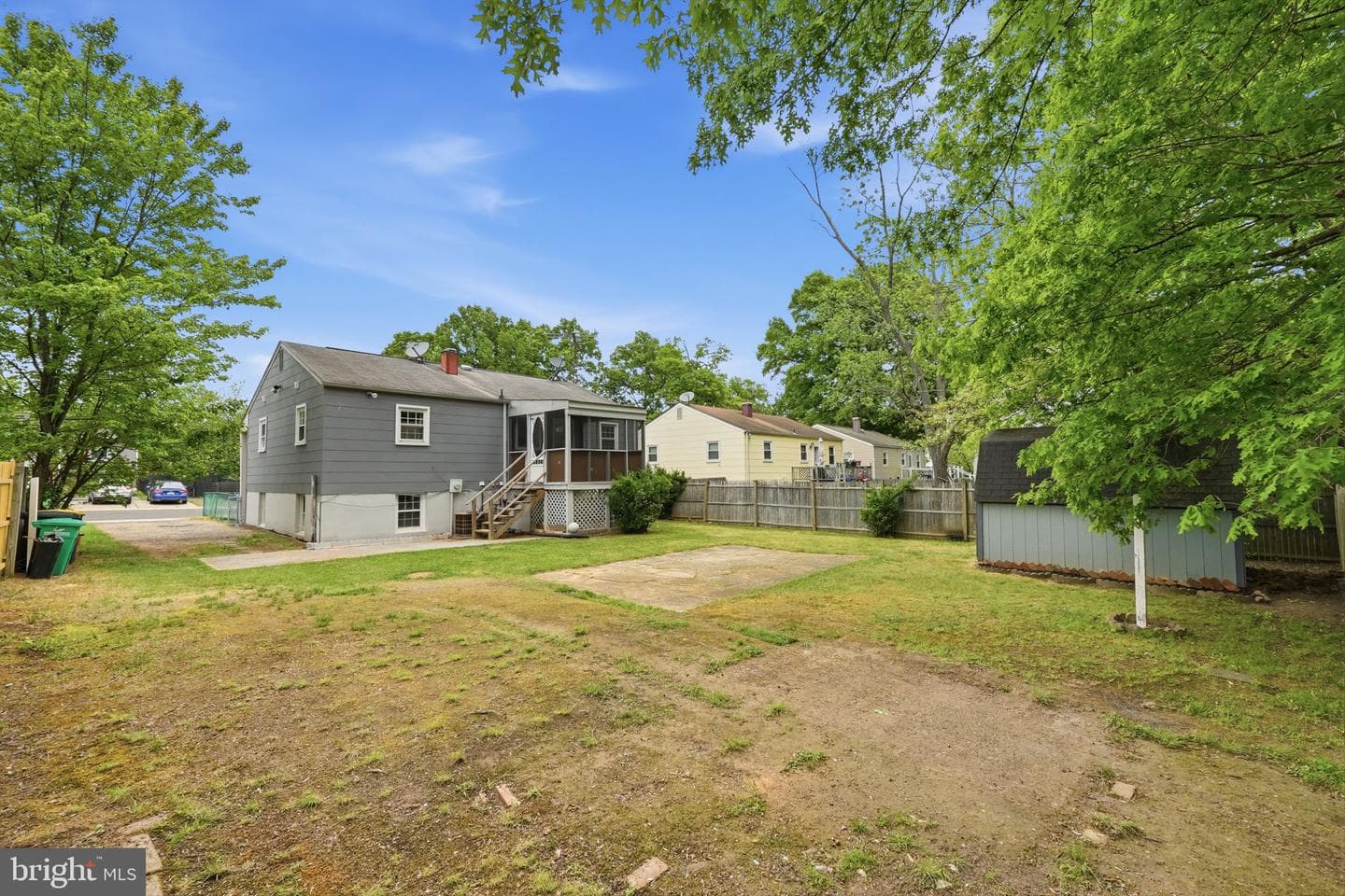 9705 Locust Avenue photo 27