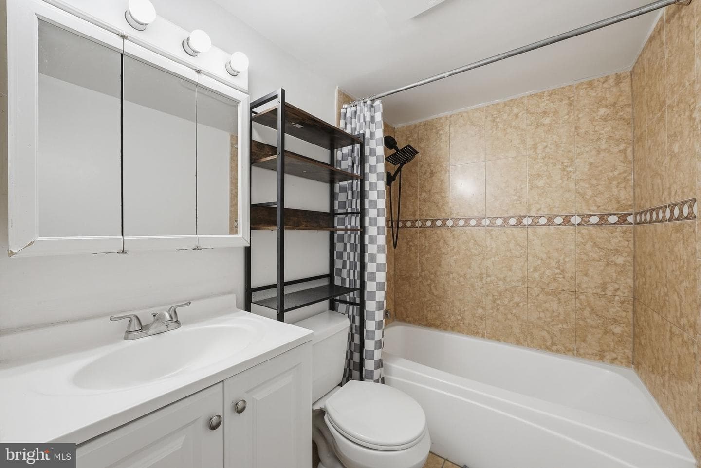 17111 Fairway View Lane photo 11