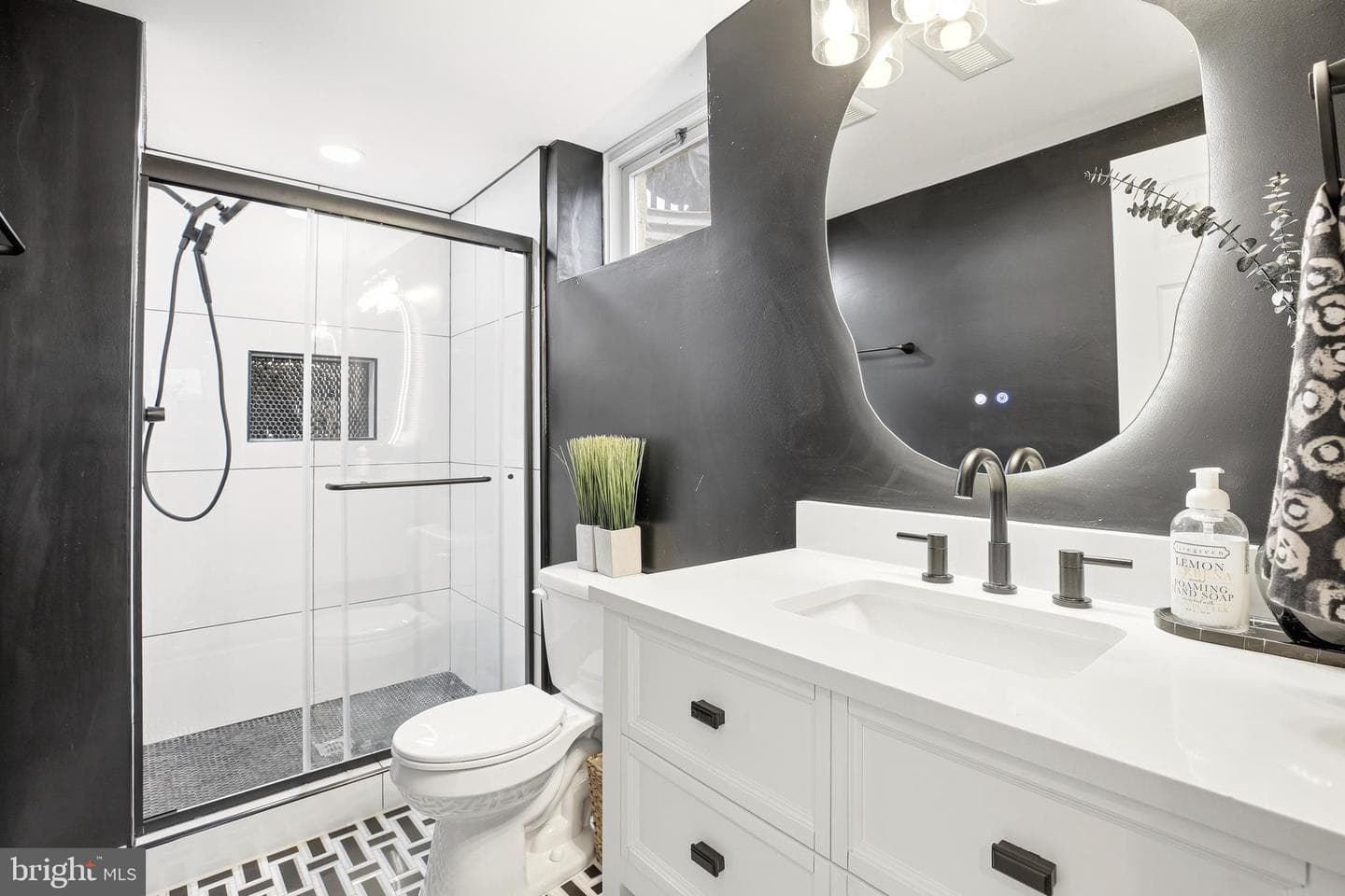 8702 Bolero Court photo 14