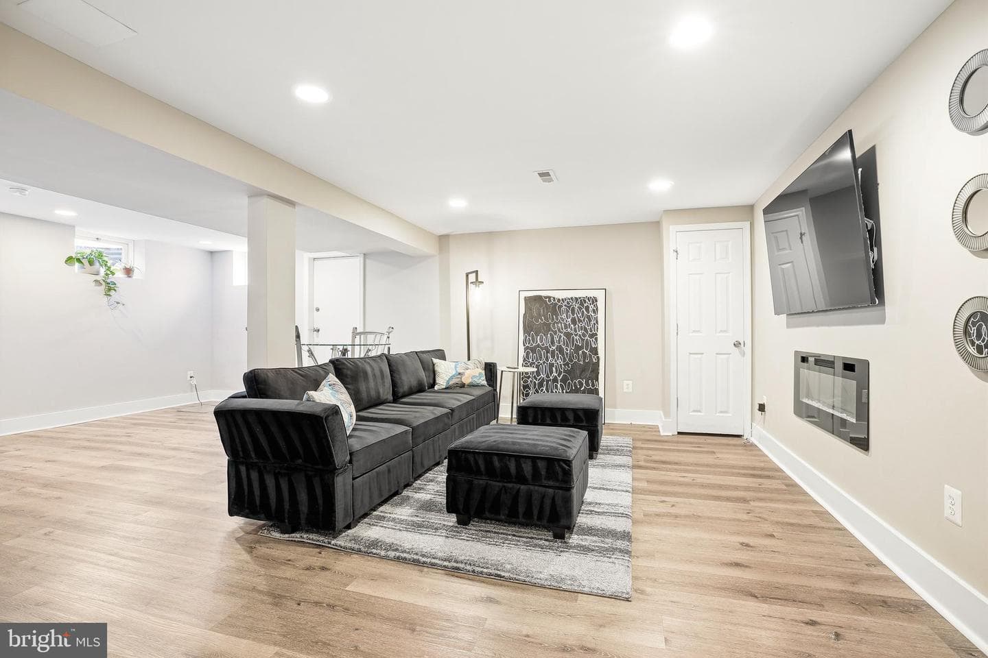 8702 Bolero Court photo 17