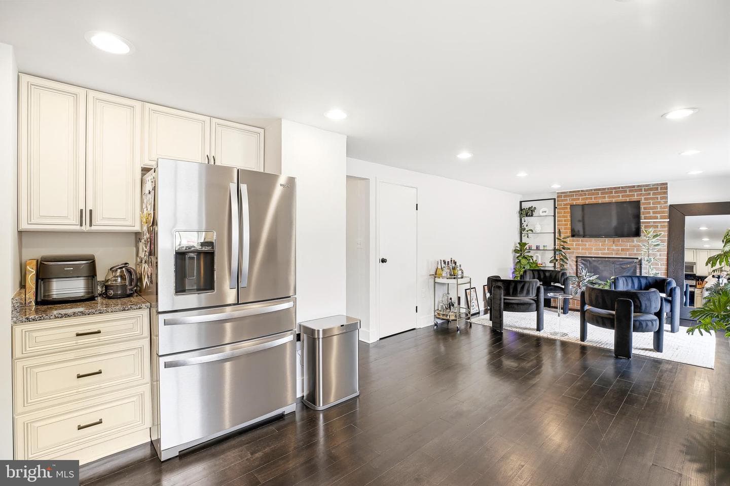 8702 Bolero Court photo 9