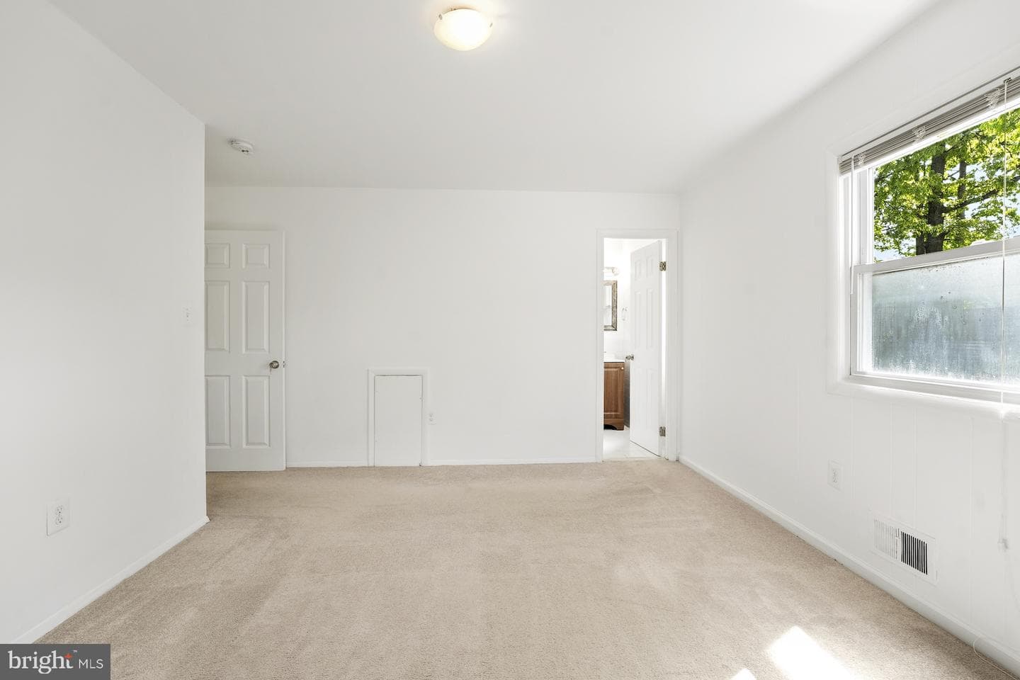 5802 Shepherd Lane photo 15