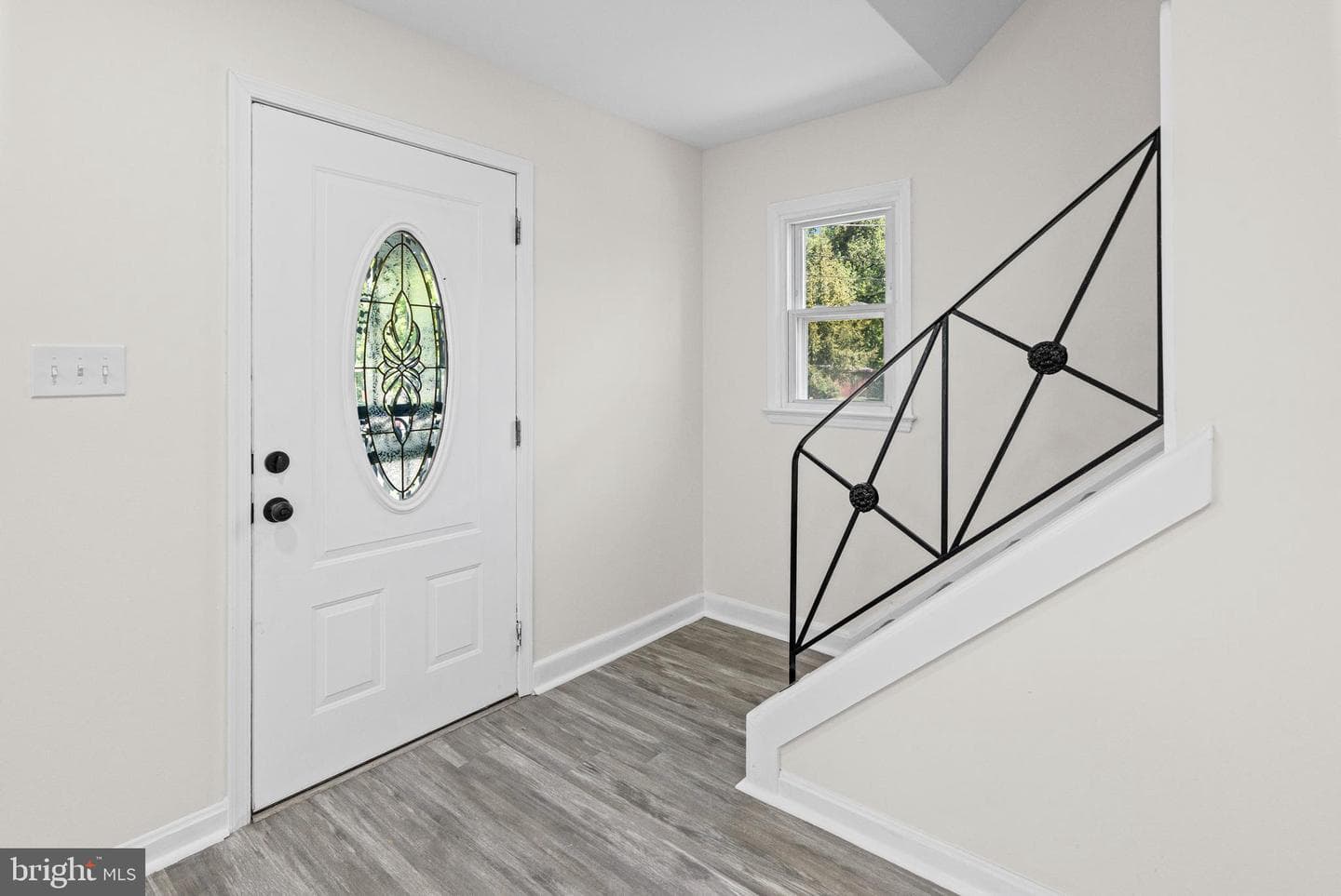 1142 Linden Avenue photo 17