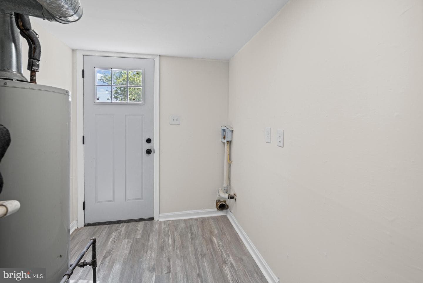 1142 Linden Avenue photo 7