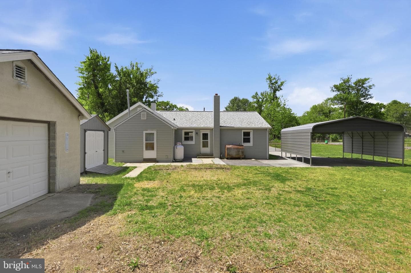 7725 Wills Lane photo 24
