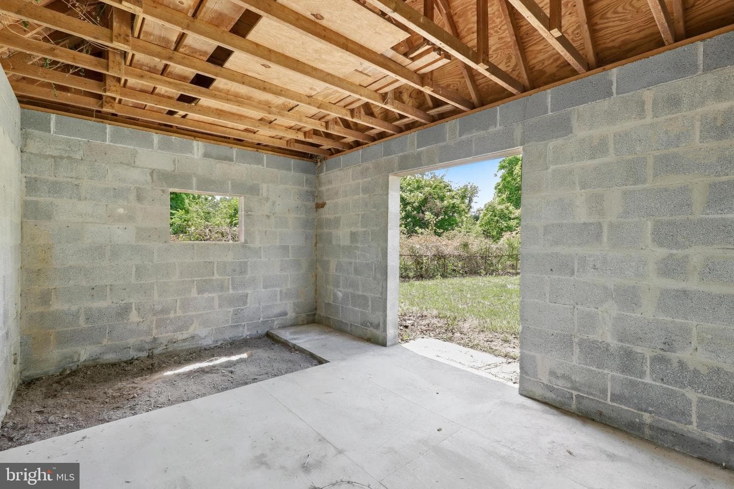 7725 Wills Lane photo 30