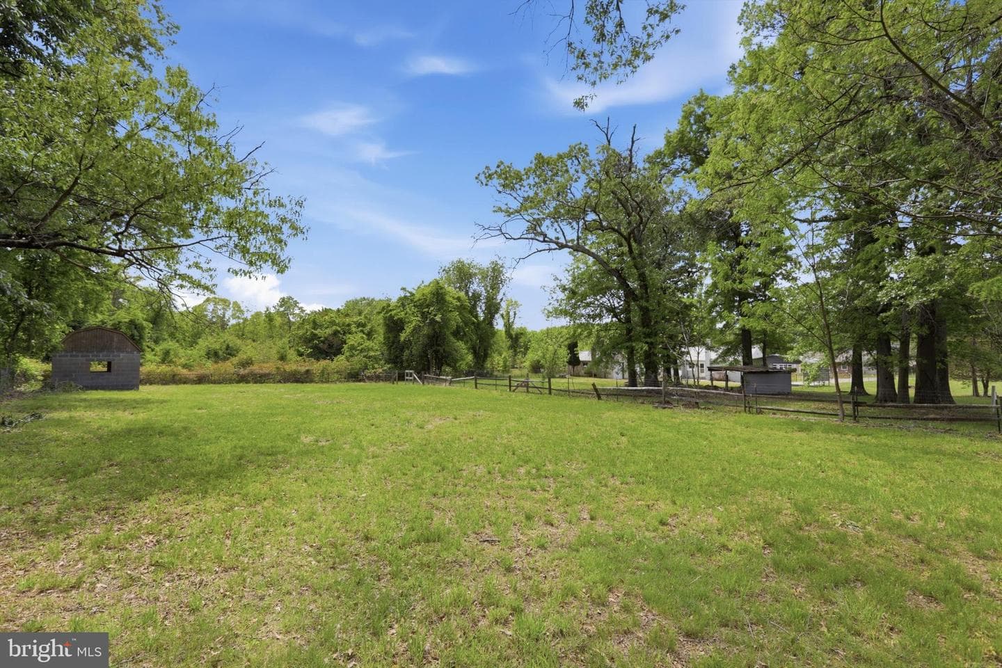 7725 Wills Lane photo 34