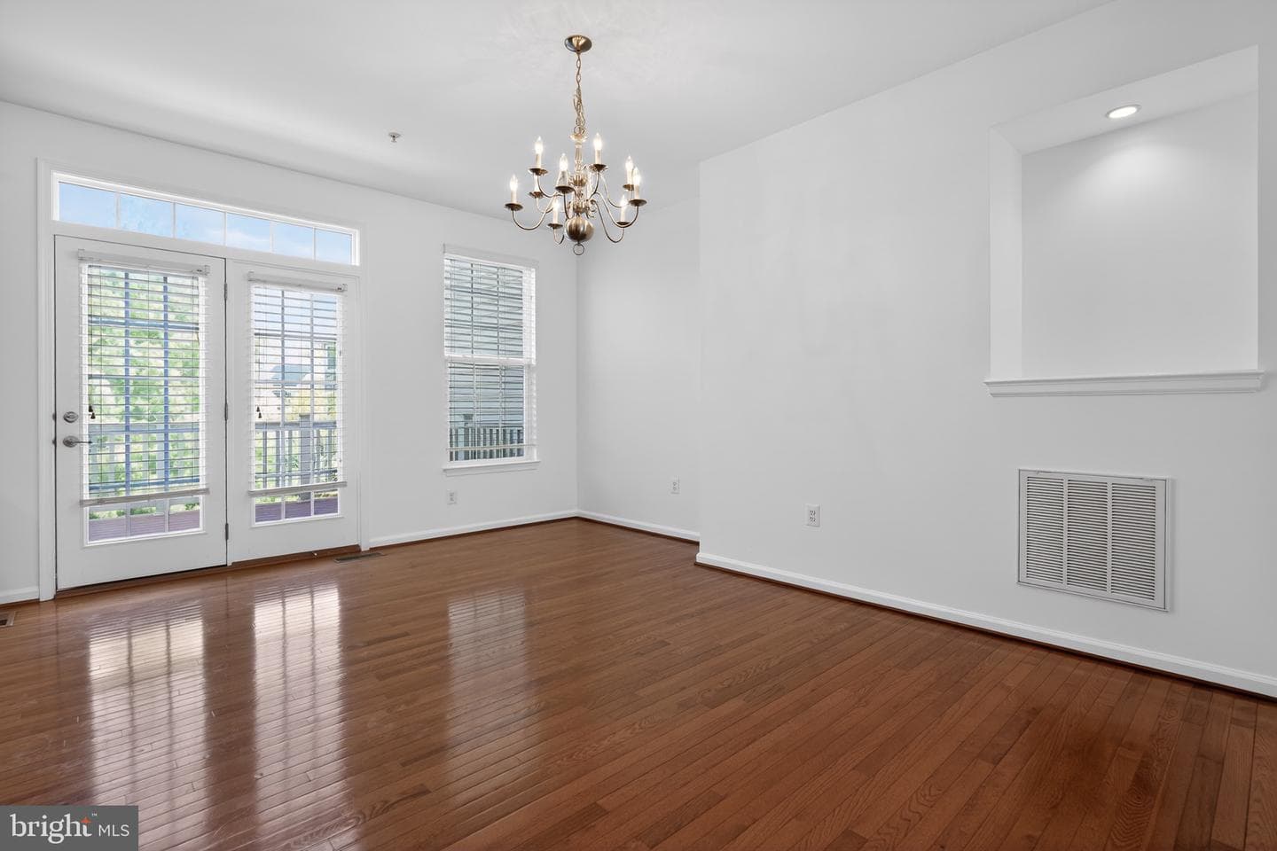 15224 N Berwick Lane photo 24