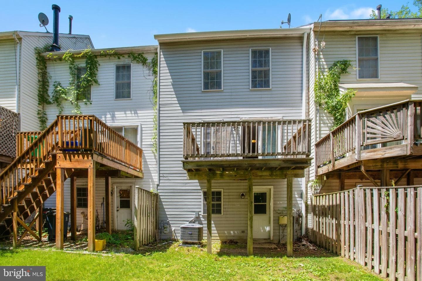 9904 Raintree Way photo 15