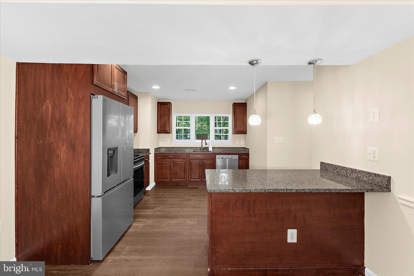 5301 Frazier Terrace photo 18