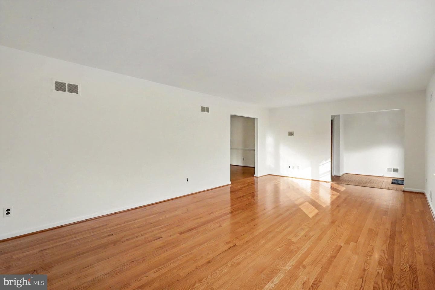 4411 Lucerne Road photo 6