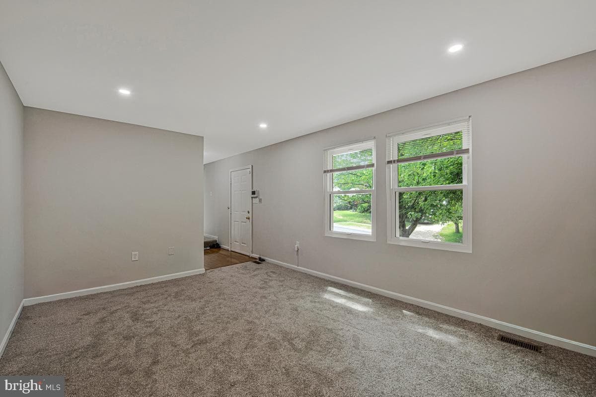 2404 Old Brooks Drive photo 7