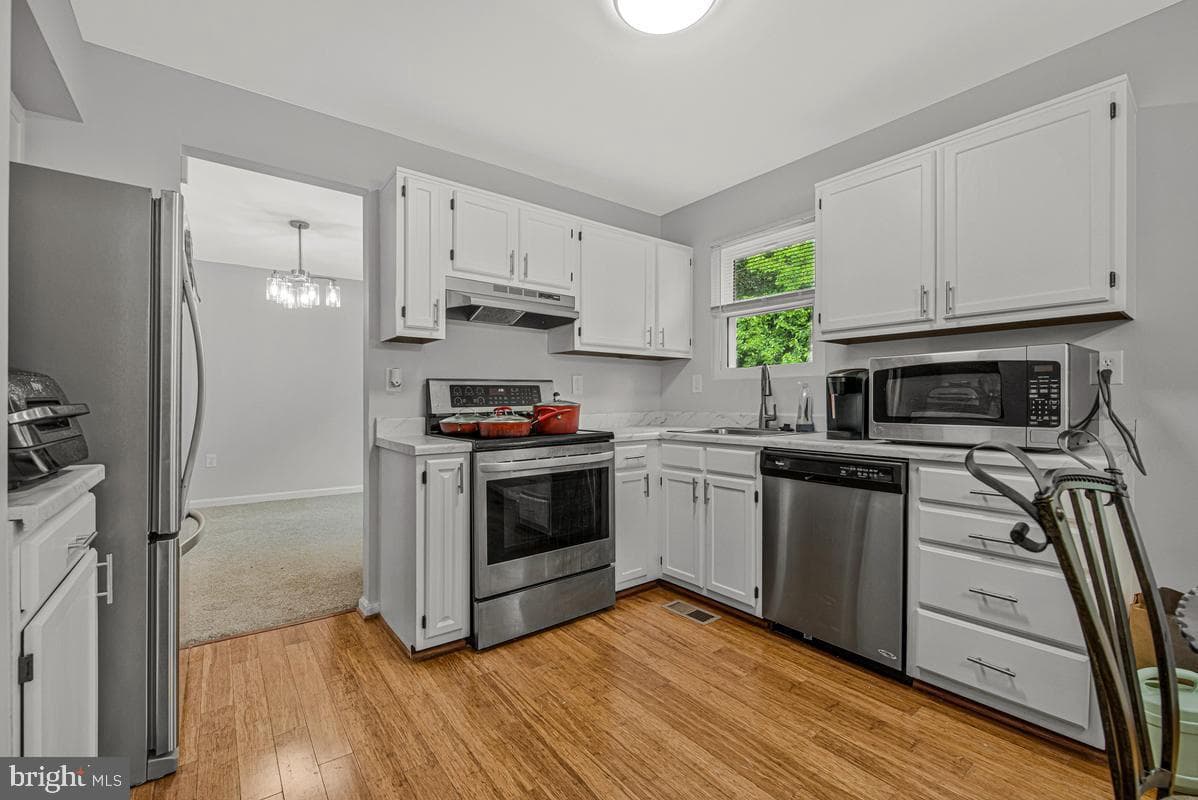 2404 Old Brooks Drive photo 9