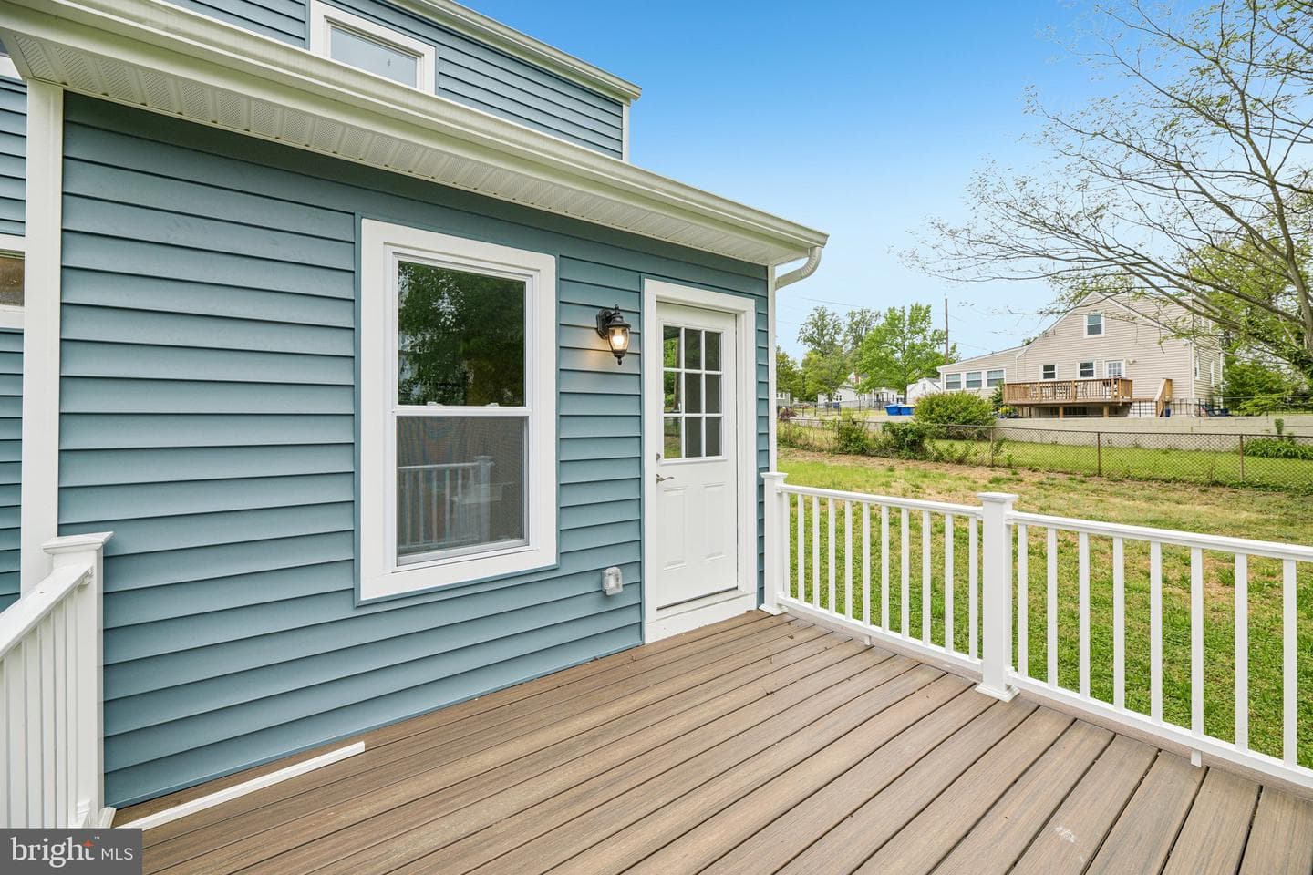 6710 Pine Grove photo 31