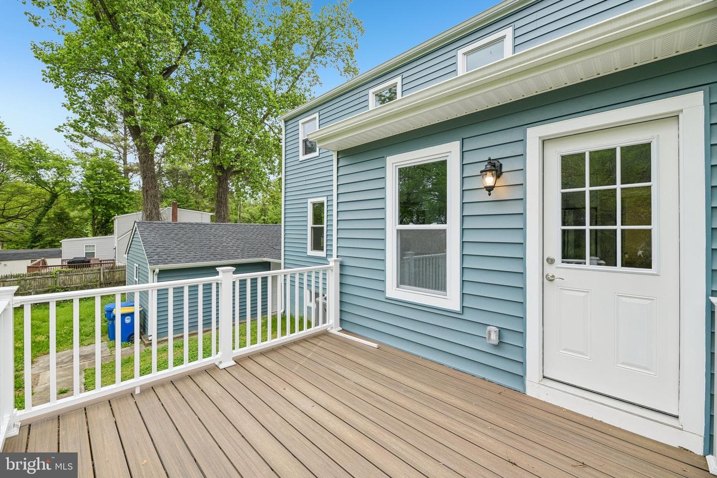 6710 Pine Grove photo 32