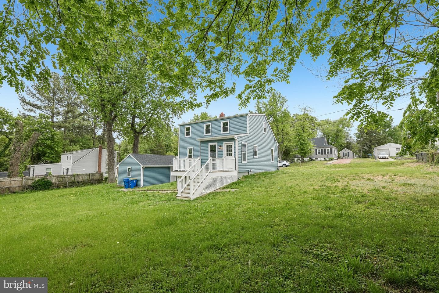6710 Pine Grove photo 33