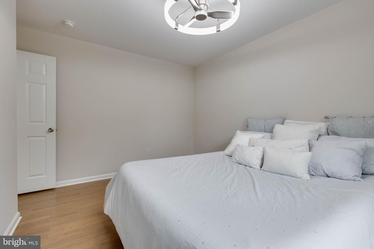 9203 Custer Terrace photo 30