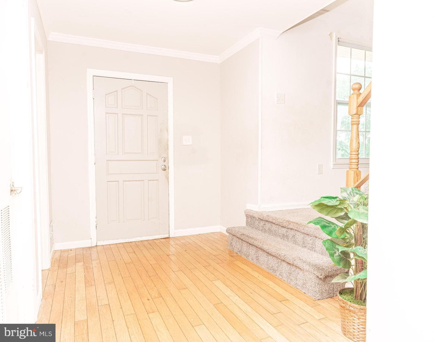 2103 Willowtree Lane photo 2