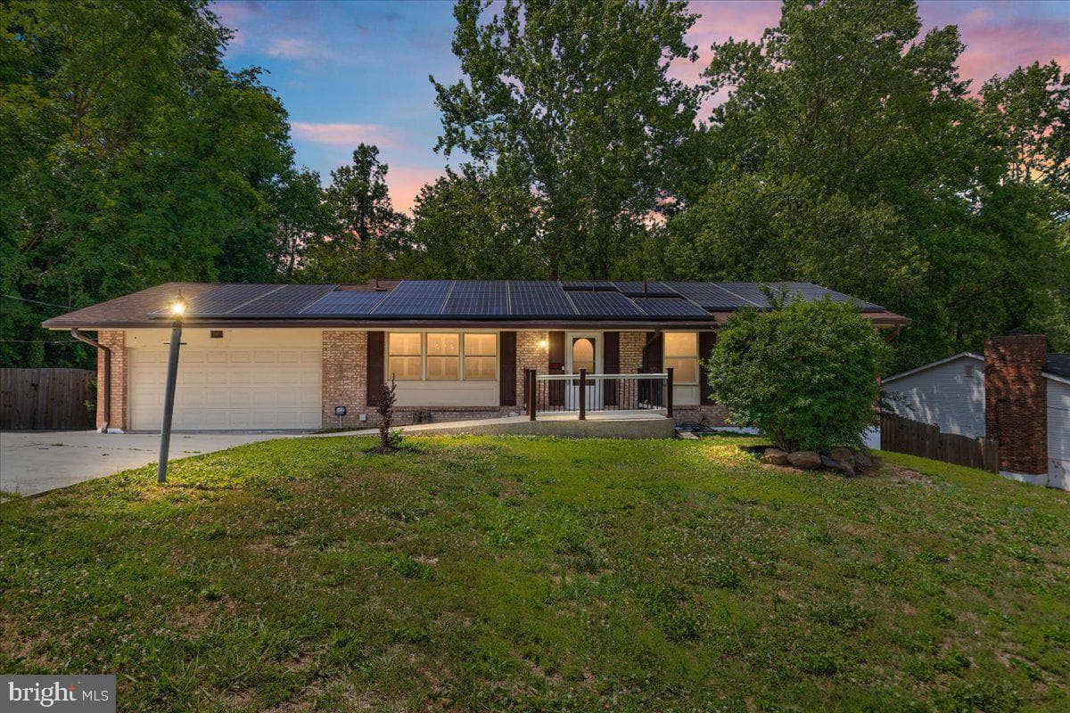 13021 Chalfont Ave, Fort Washington
