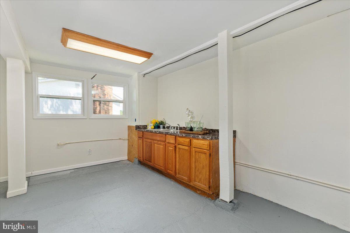13021 Chalfont Ave photo 36