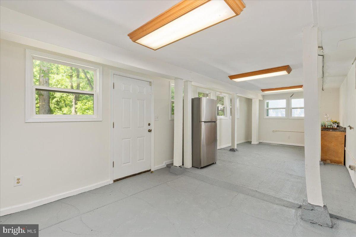 13021 Chalfont Ave photo 38