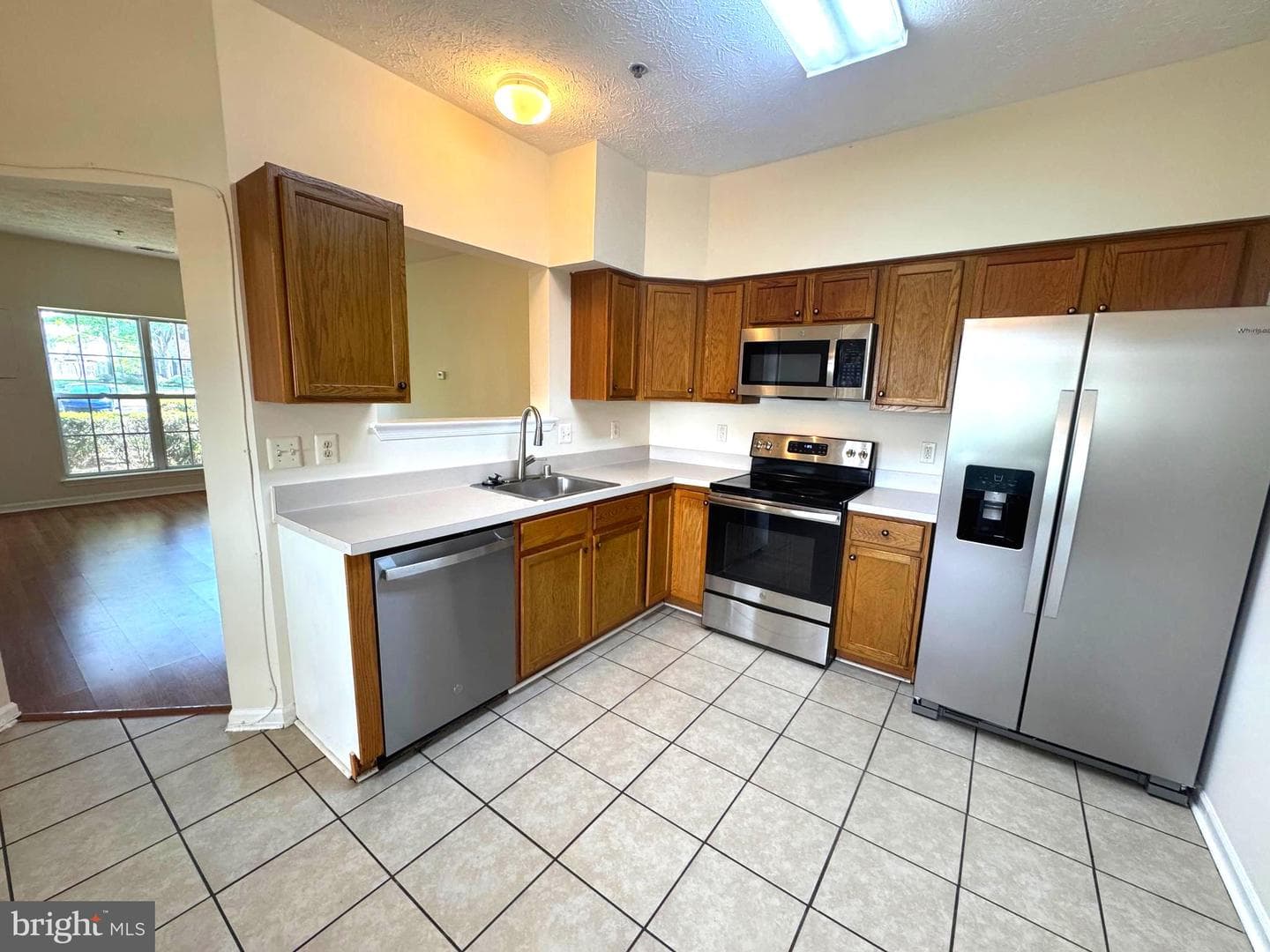 16501 Elmcrest Terrace photo 6