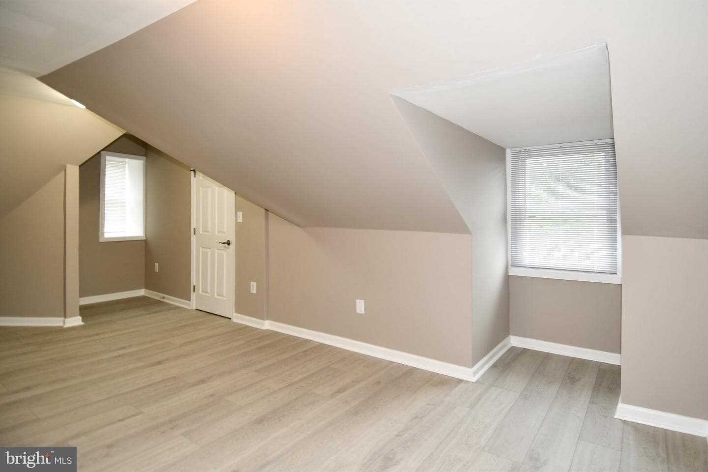 5301 Tilden Road photo 19