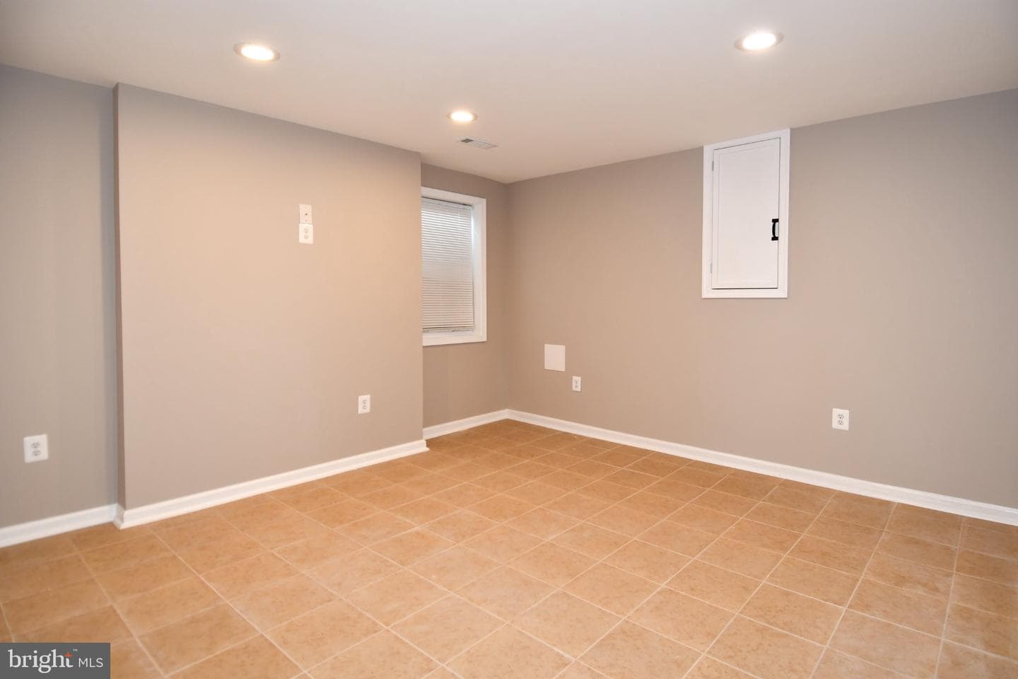 5301 Tilden Road photo 37