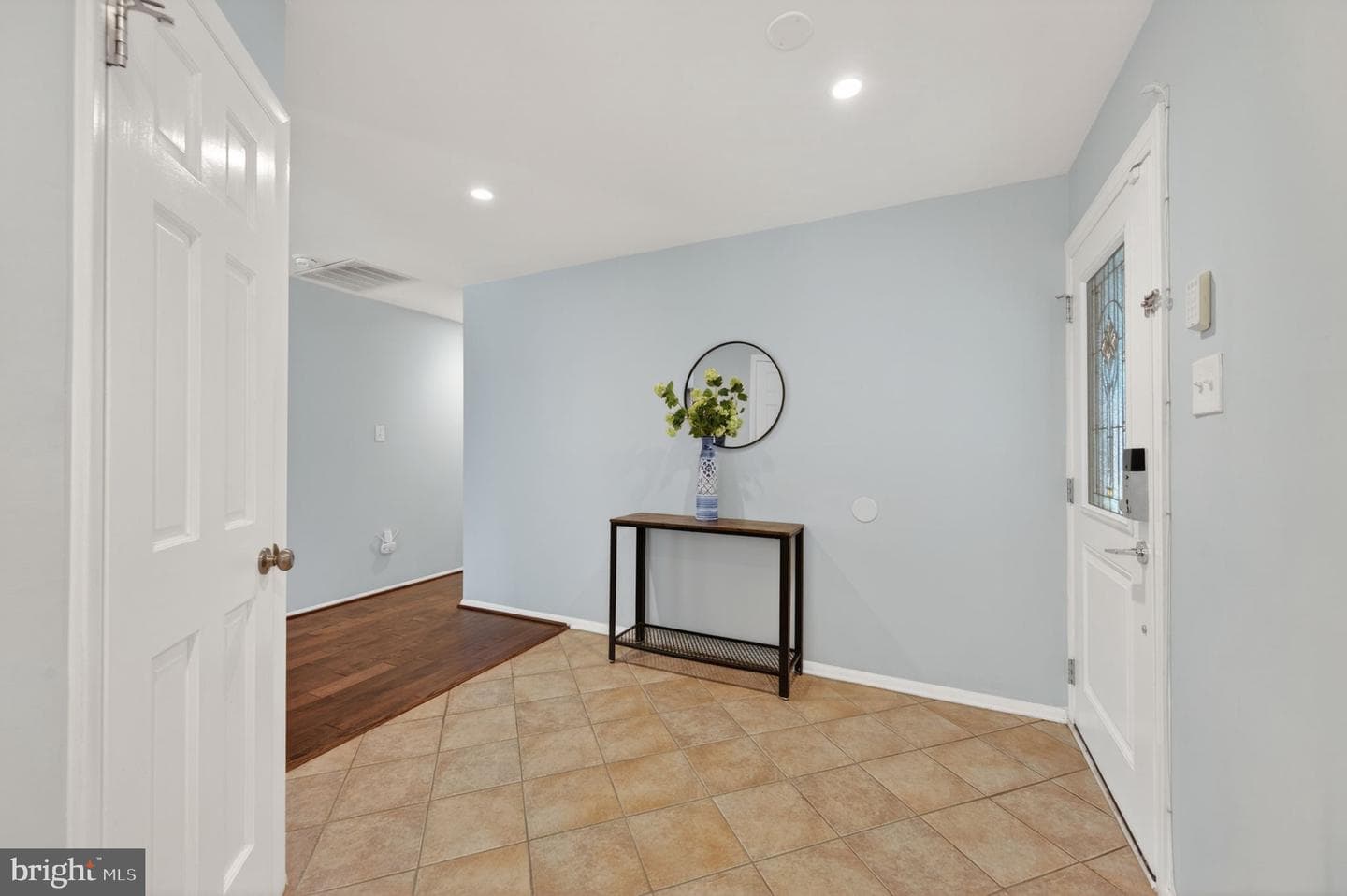 3905 Carvel Lane photo 10