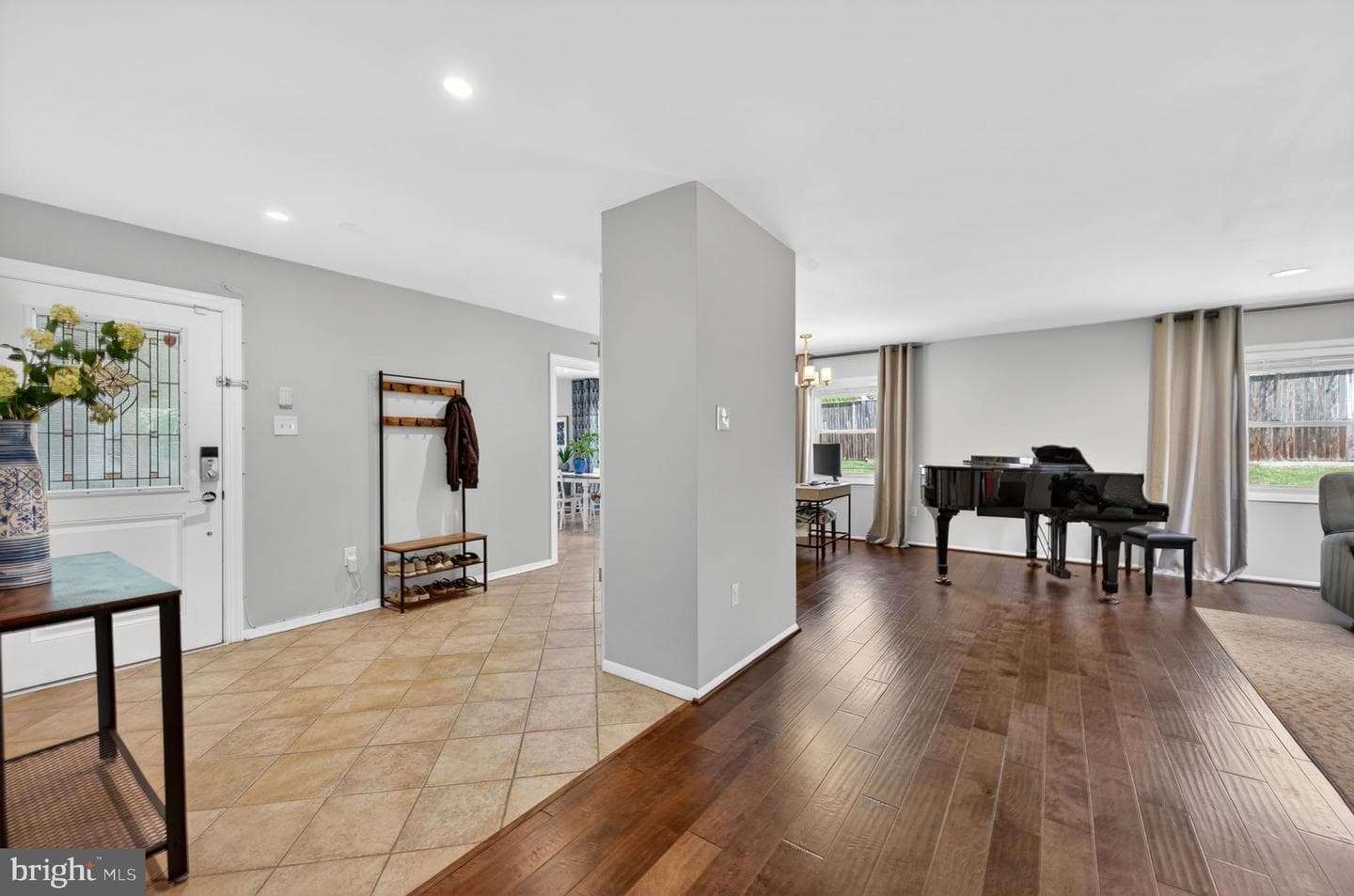 3905 Carvel Lane photo 12