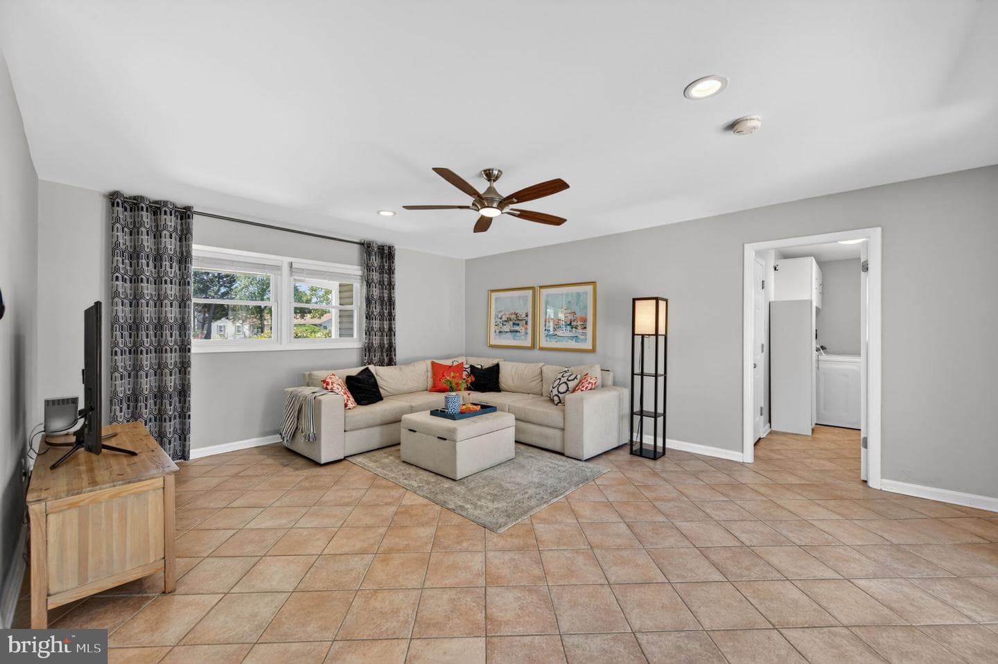 3905 Carvel Lane photo 34