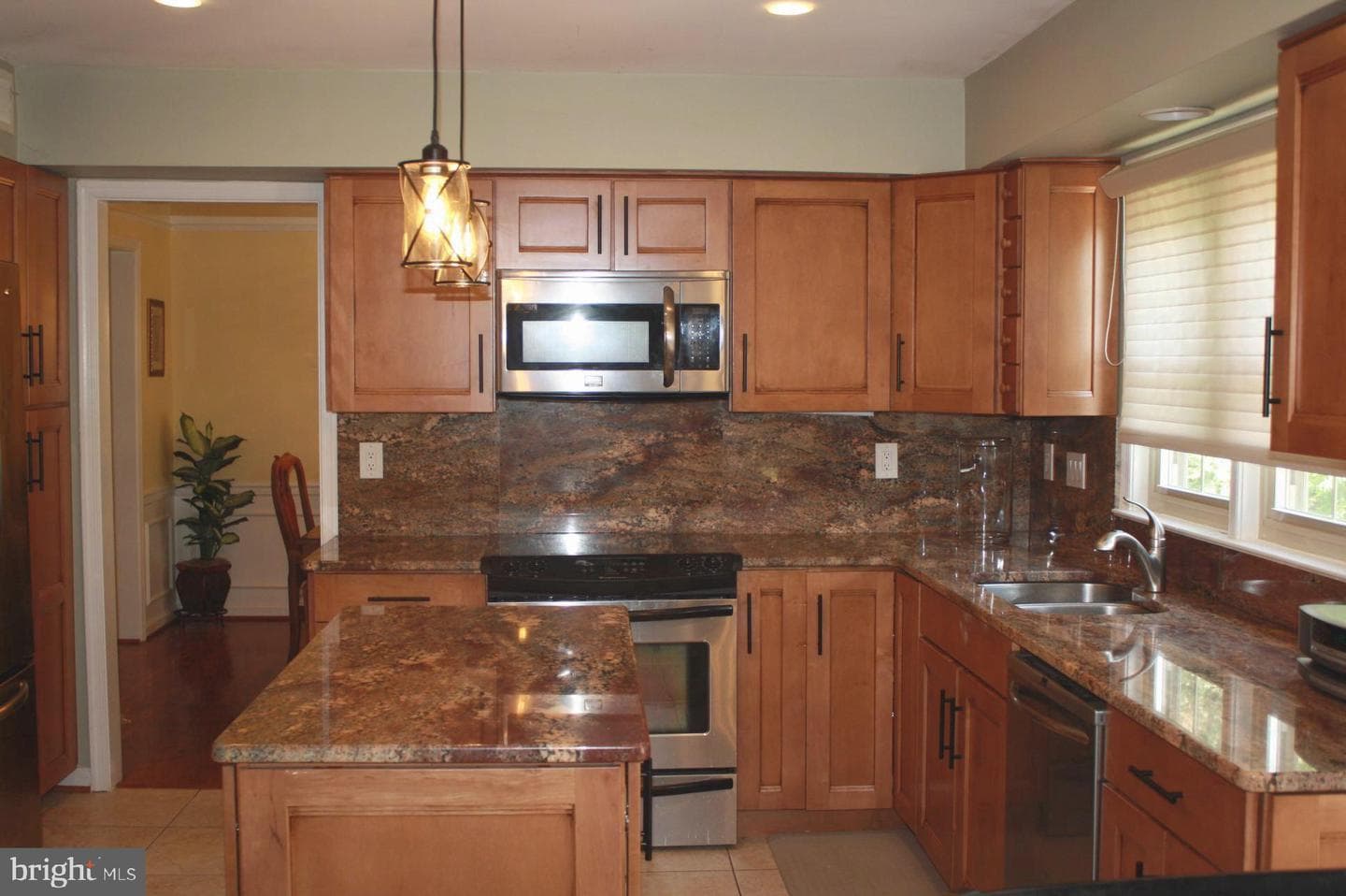 8606 Compass Court photo 4