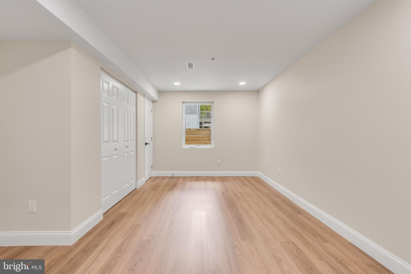 401 Prairie Court photo 46